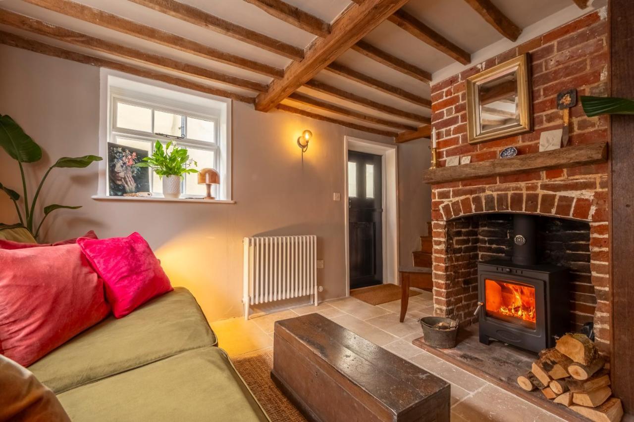 Most Romantic Cottage In Suffolk - Number Four Framlingham Esterno foto